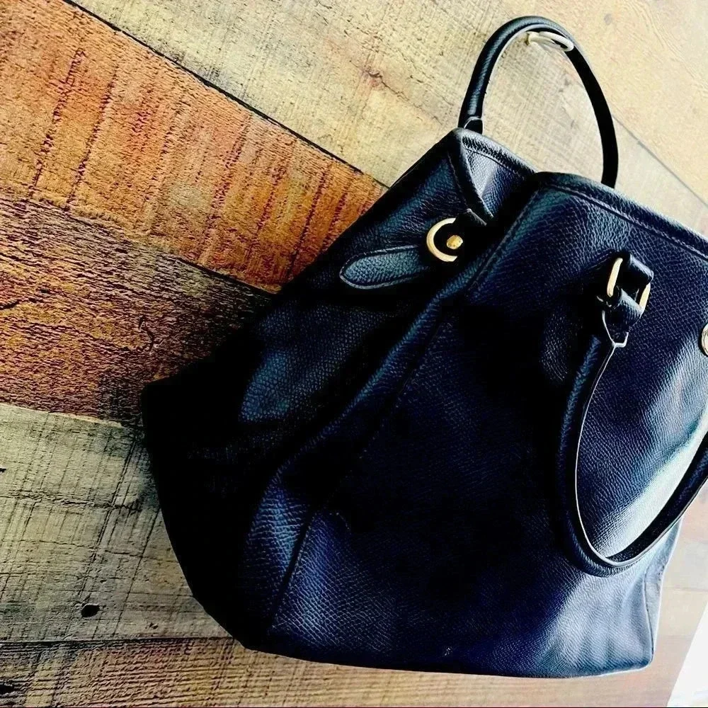 Coach Crossgrain Leather Margot Navy Blue Carryall Bag